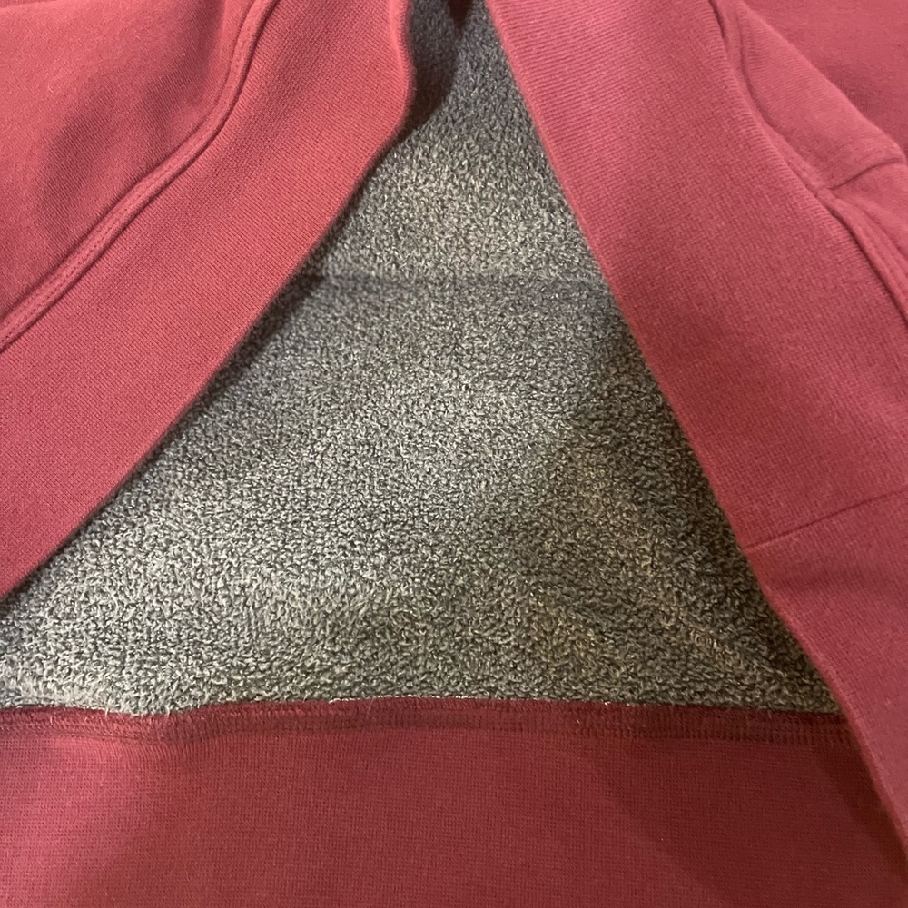 L.L. Bean Men's Maroon Zip-Up Sweater - Picture 6 of 8